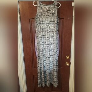 Maxi dress, size 1x, black & white